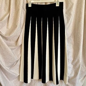 Maeve black and white skirt